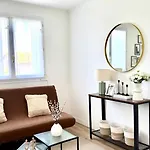Light & Comfort T2 Cosy * Muret